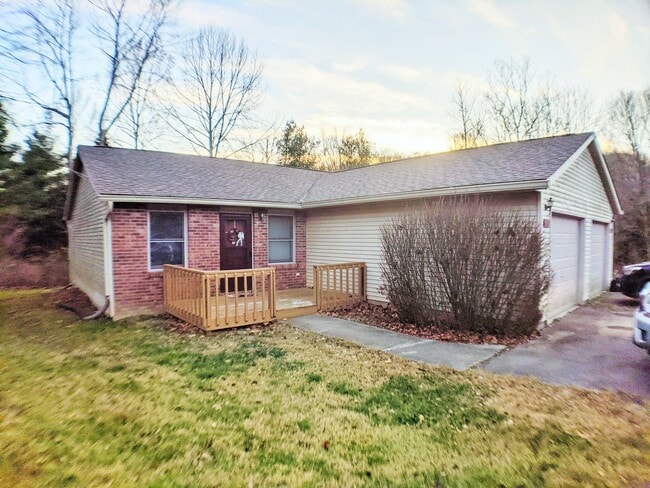 Building Photo - 4710 Rockport Rd