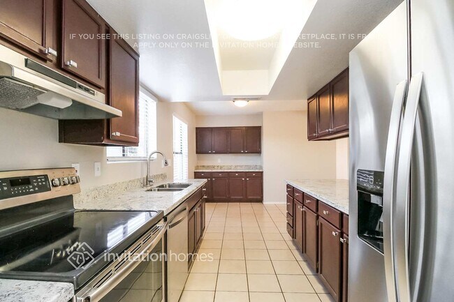 Foto del edificio - 1701 N Pleasant Dr