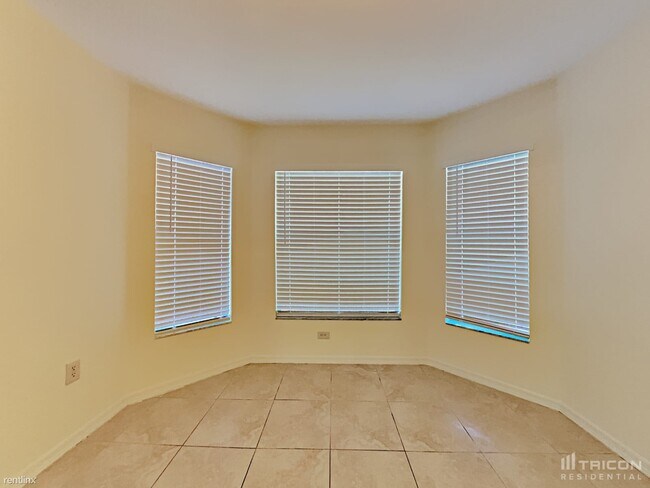 Building Photo - 4552 Azora Rd