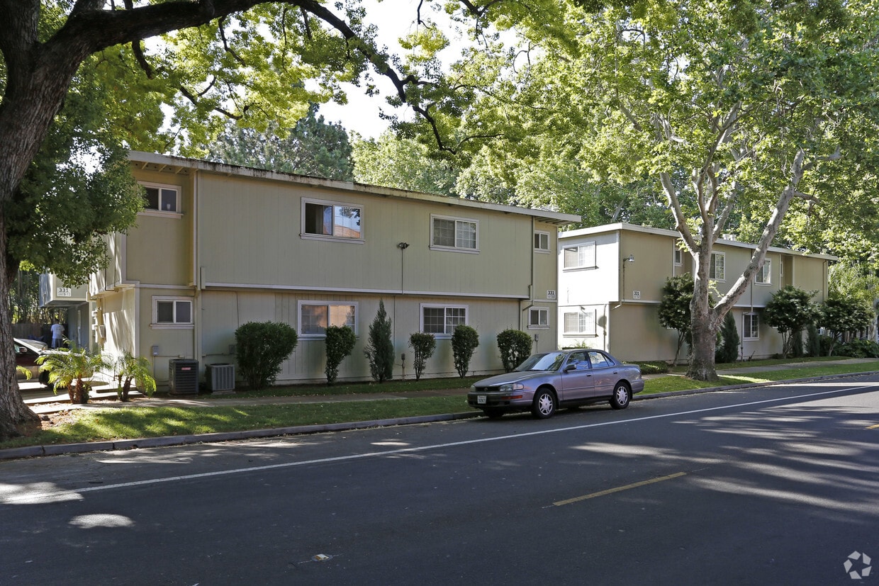 Building Photo - 331 Alhambra Blvd