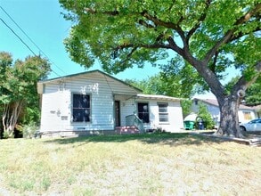 Building Photo - 1515 Snyder St