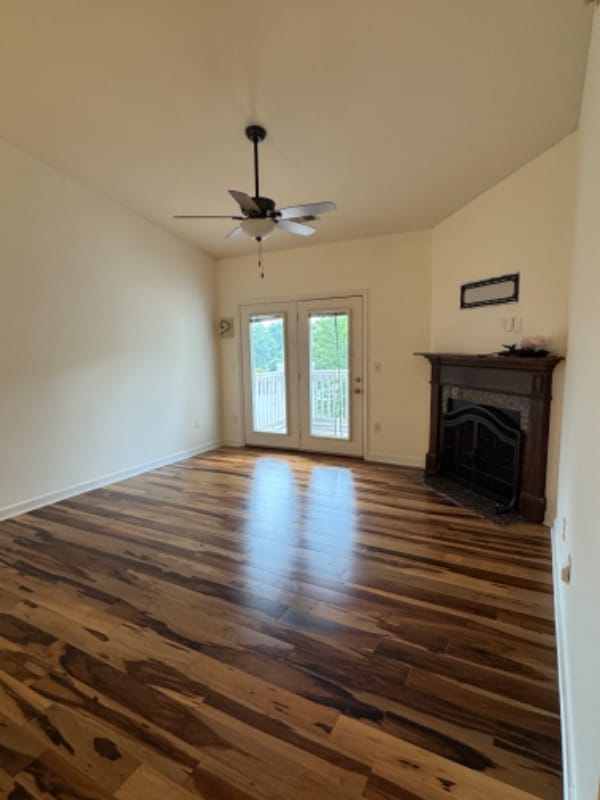 Building Photo - 11719 Ridgeway Park Dr