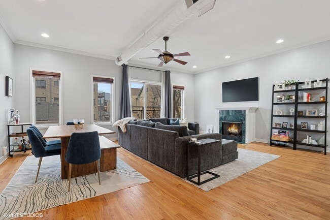 Foto del edificio - 426 N Noble St