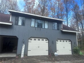Building Photo - 6760 Schwartz Rd
