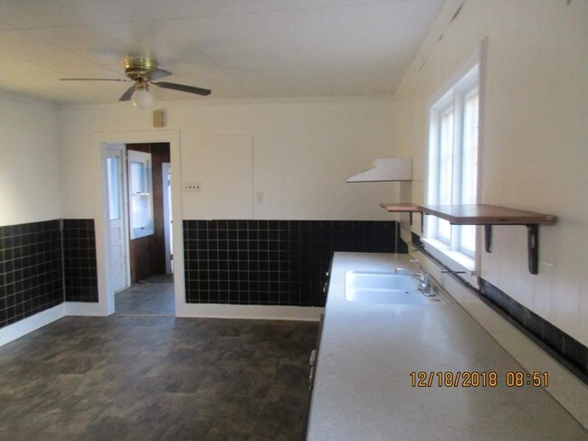 Building Photo - 407 N. Meridian Street