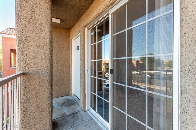 Foto del edificio - 4730 E Craig Rd