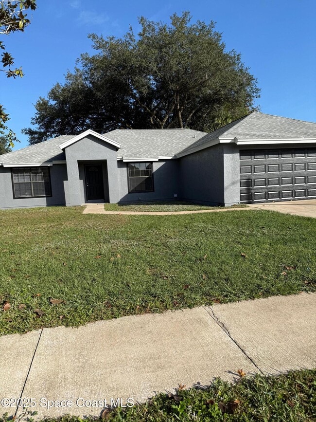 Building Photo - 4345 Westlake Dr