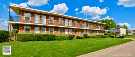 Building Photo - 794 Anderson Ave