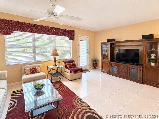 Building Photo - 3305 Aruba Way