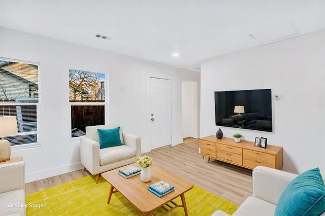 Building Photo - 2530 Honeysuckle Ave