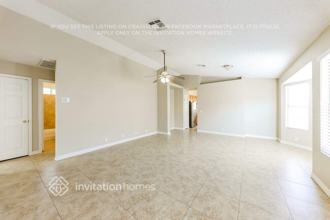 Building Photo - 4026 W Whispering Wind Dr