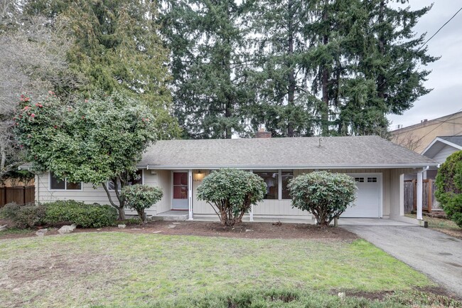 Photo - Charming Rambler Available in Perfect Newcastle Location - Move-in Ready! House