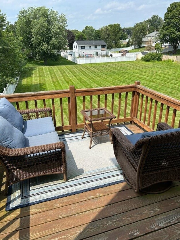 Back Deck - 11 Hyde St