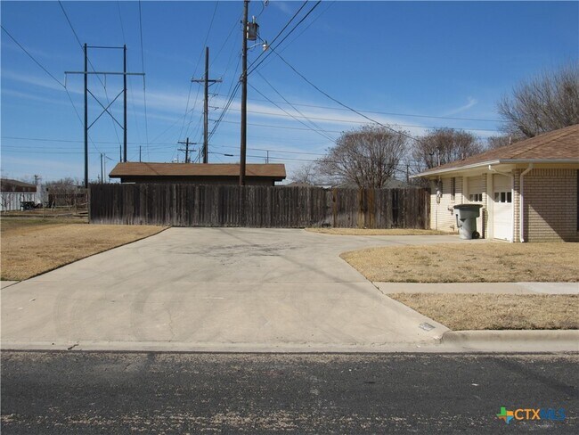 Foto del edificio - 1603 S 2nd St