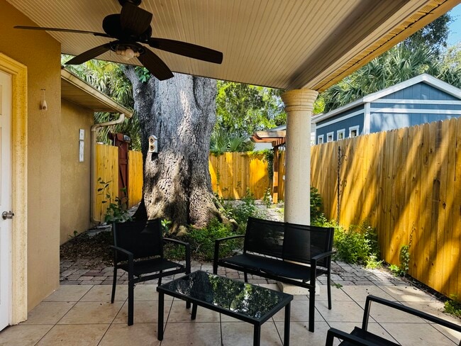 Photo - 1006 N Fremont Ave House