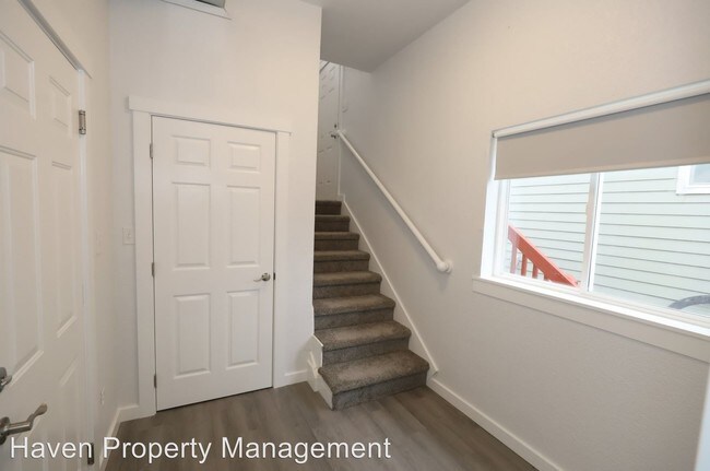Building Photo - 5 br, 3 bath House - 120 Hardie Ave SW