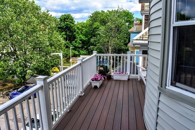 Foto del edificio - 43 Oakview Terrace