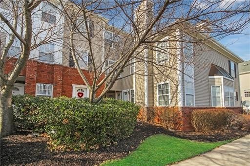 Building Photo - 2211 Timber Ridge Ct