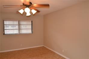 Foto del edificio - 2700 N 34th Ave