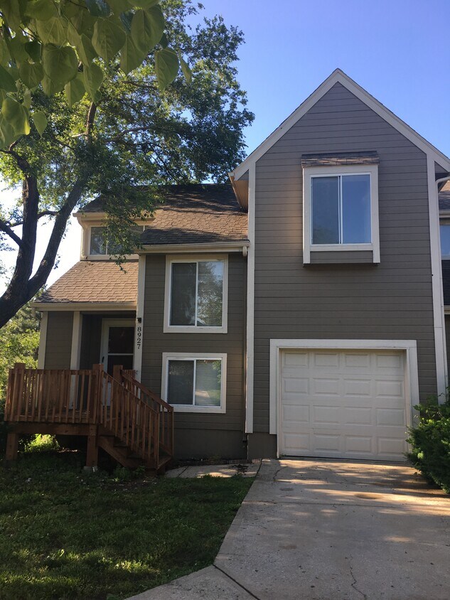 Foto principal - 8927 Hauser St