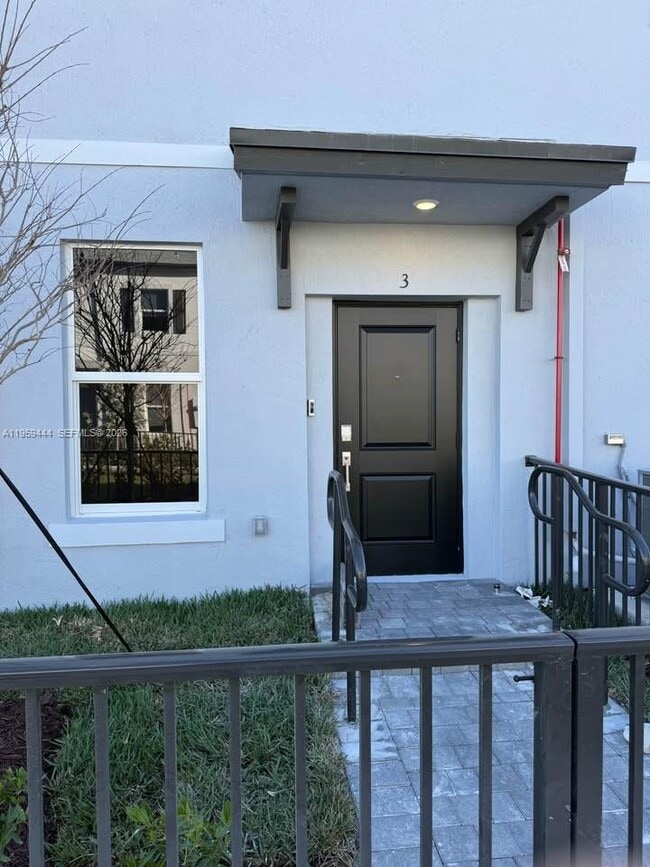 Building Photo - 15565 SW 280th St