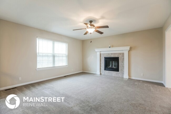 Building Photo - 523 Buffalo Dr