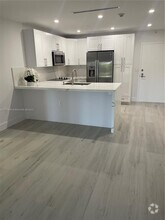 Building Photo - 575 Crandon Blvd
