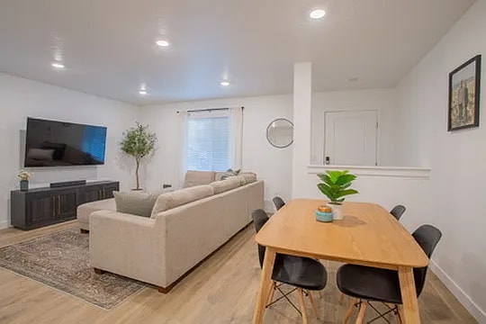 Foto del edificio - 3758 Orinda Dr