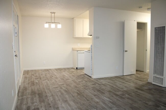 Building Photo - 5290 San Pablo Dam Rd