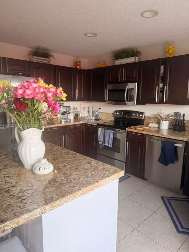 Foto del edificio - 10863 NW 53rd Ln