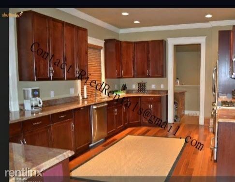 Building Photo - 4 br, 3 bath House - 215 S Grant St