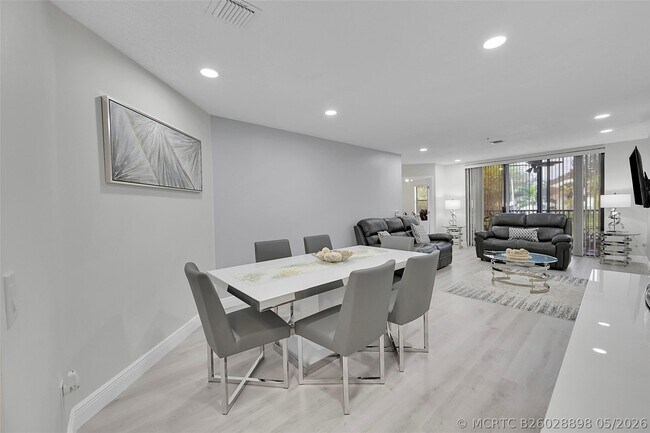 Building Photo - 5133 Brisata Cir