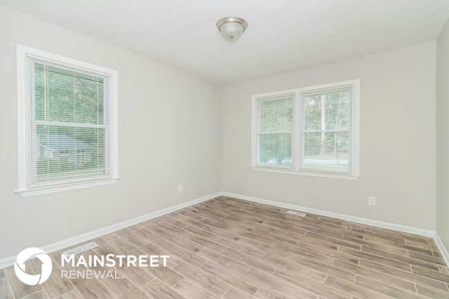Building Photo - 246 Timber Lake Cir