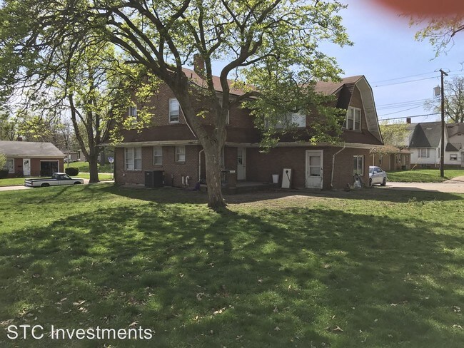 Building Photo - 6 br, 2 bath House - 324 N. Charles