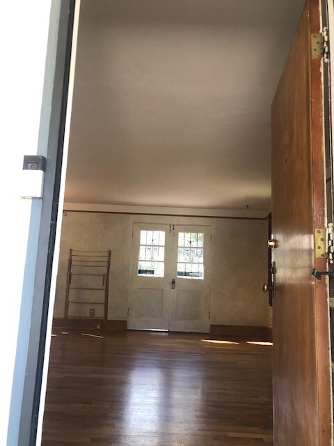 Building Photo - 1703 E Cache La Poudre St