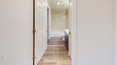 Interior Photo - Andover House