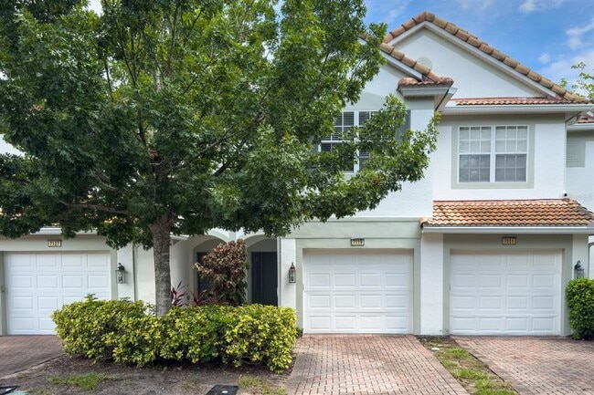 Building Photo - 7119 Showcase Ln