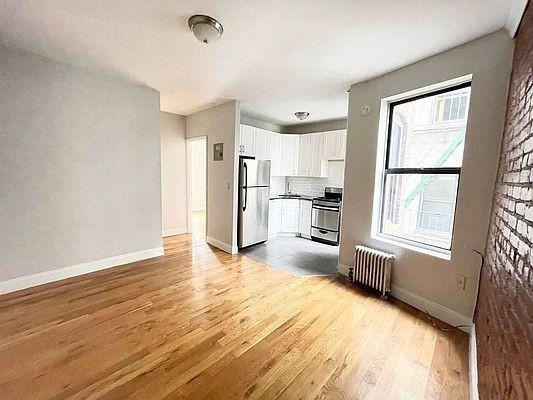 Foto del edificio - 2 bedroom in NEW YORK NY 10032