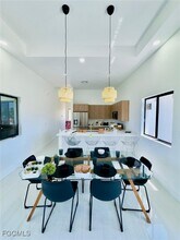 Building Photo - 1709 NE 41st St