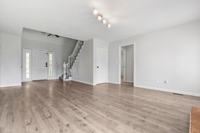 Foto del edificio - Pet Friendly Three Bedroom!
