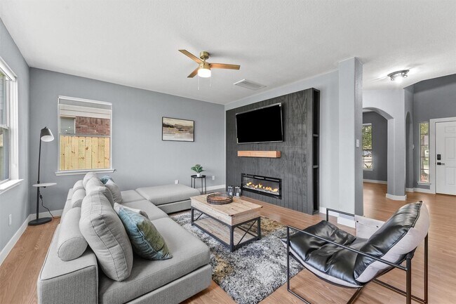 Foto del edificio - 6131 Wilcox Point Dr