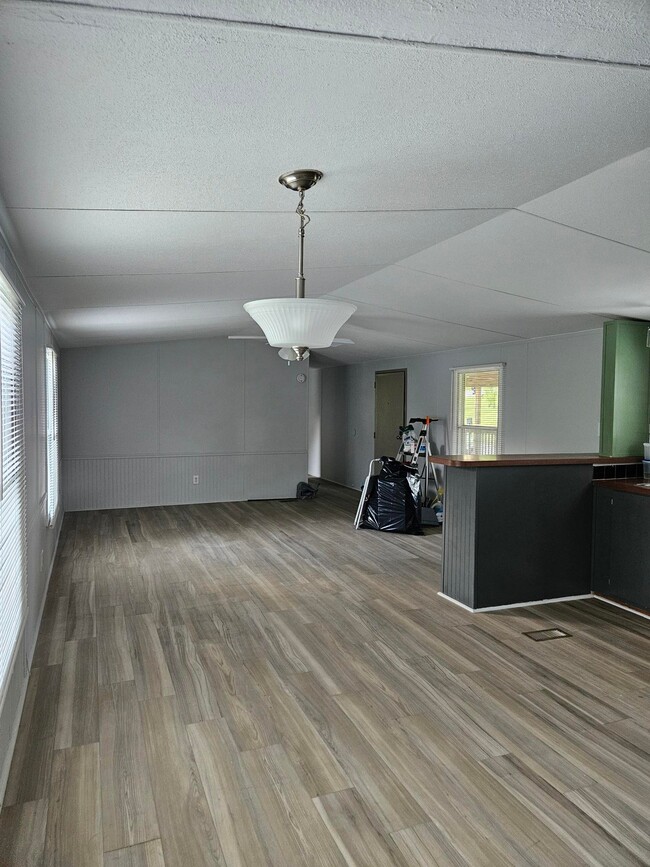 Foto del edificio - 935 Calvert Dr