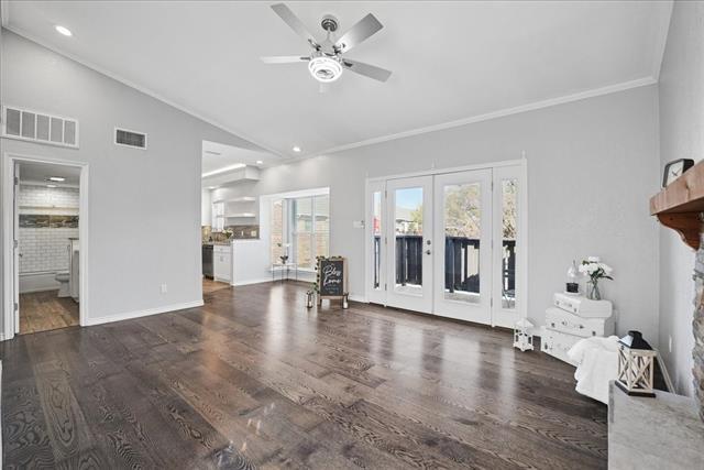 Foto del edificio - 411 Pebble Way