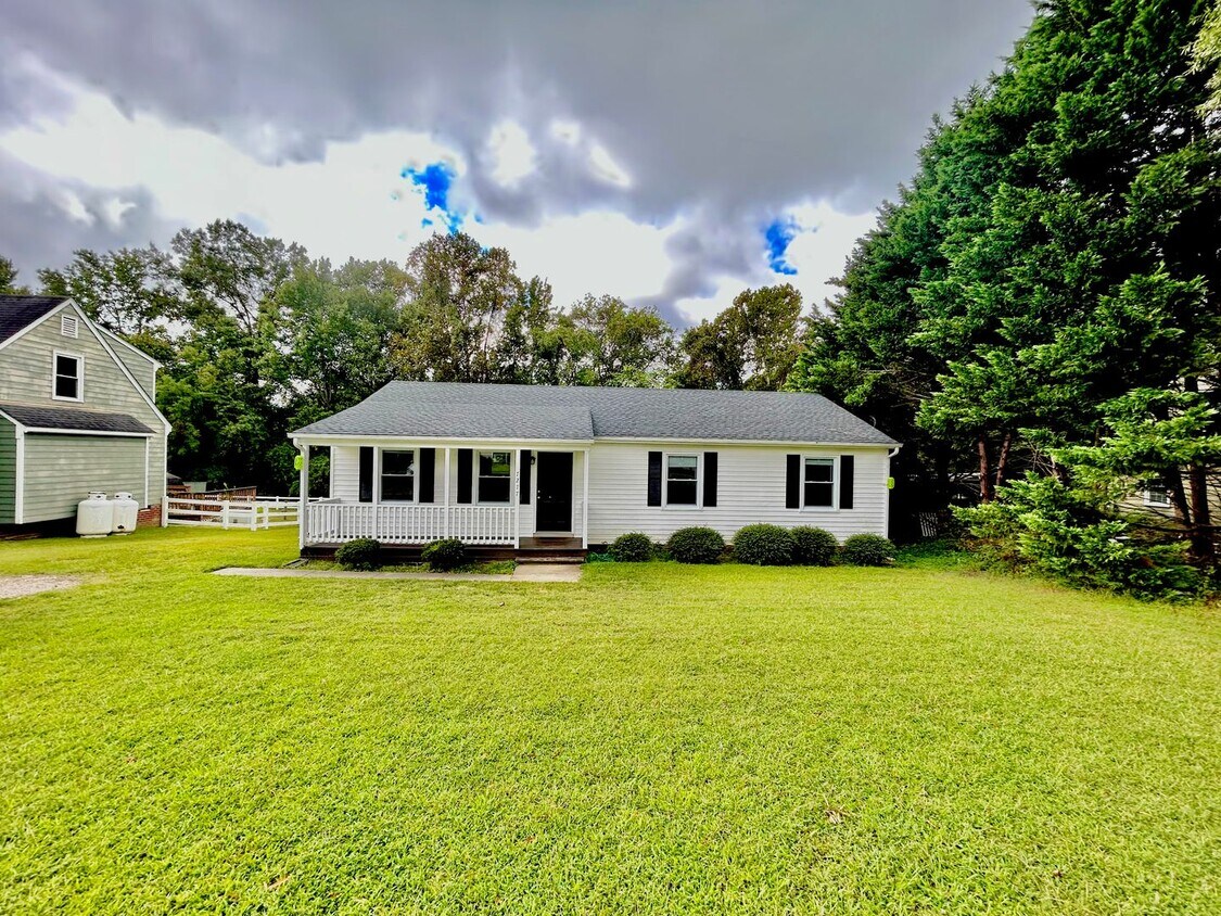 Primary Photo - Nice Mechanicsville Rancher