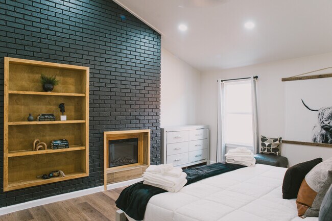 Foto del edificio - 6443 Redpine Rd