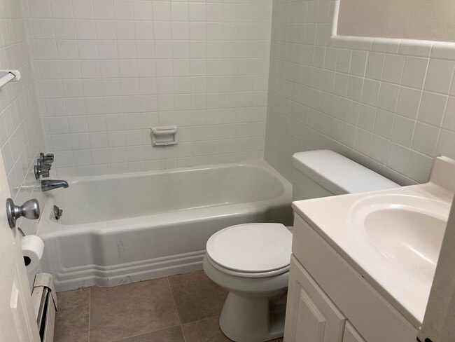 Interior Photo - Suburban Square Apartments