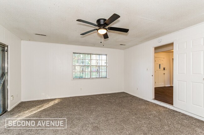 Foto del edificio - 4600 Grasselli Blvd SW