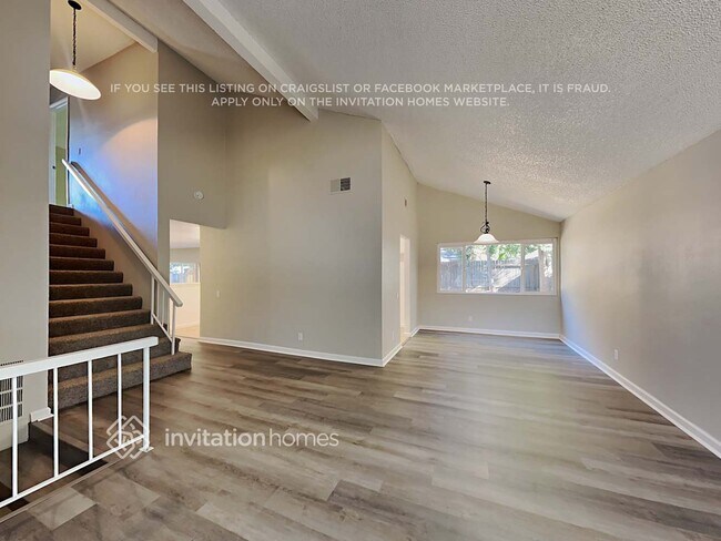 Building Photo - 9236 Linda Rio Dr