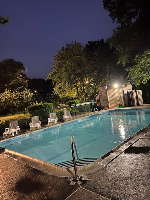 Foto principal - 3699 Broadbridge Ave