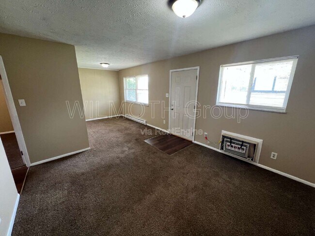 Foto del edificio - 3001 N Campbell Ave